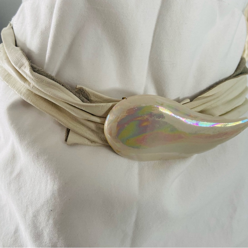 Carol Halmy Vintage 80's Porcelain & Leather Belt